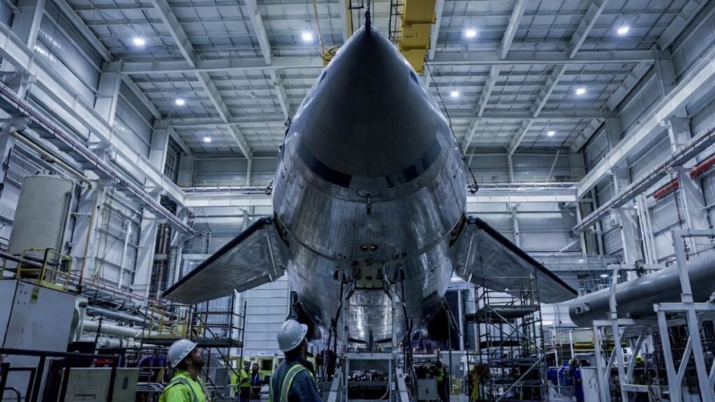 Hypersonic Aircraft Development by Silicon Valley Weekly