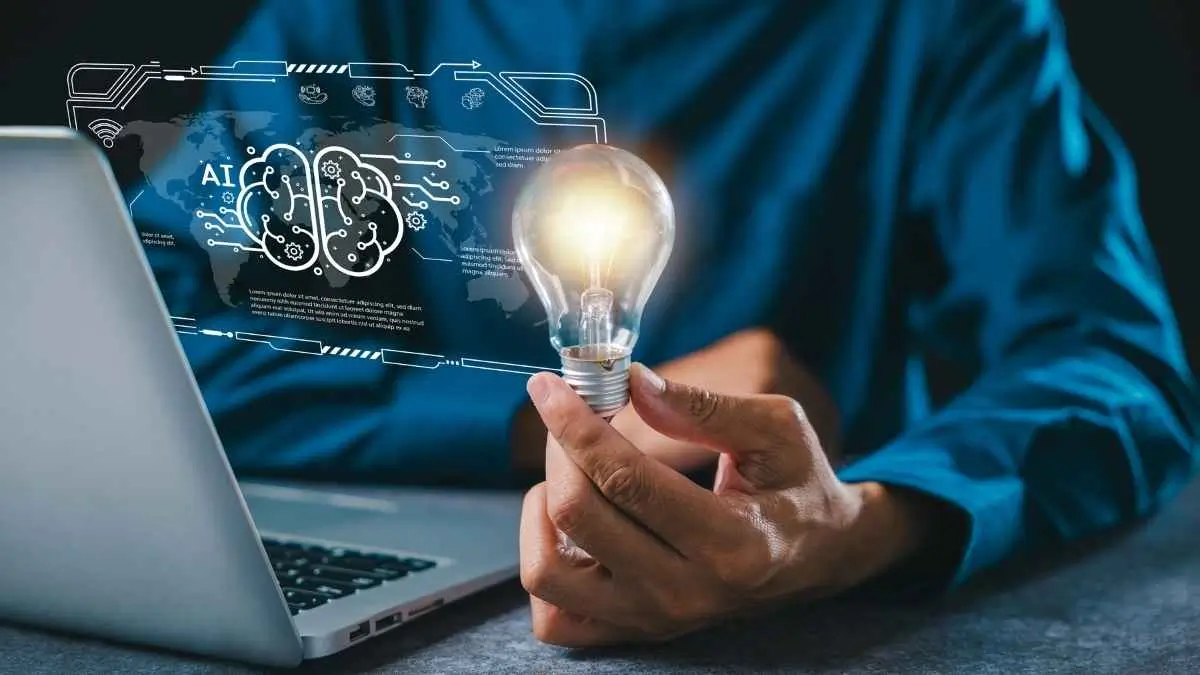 Artificial Intelligence in Education: Leveraging Smart Technologies for Student Success