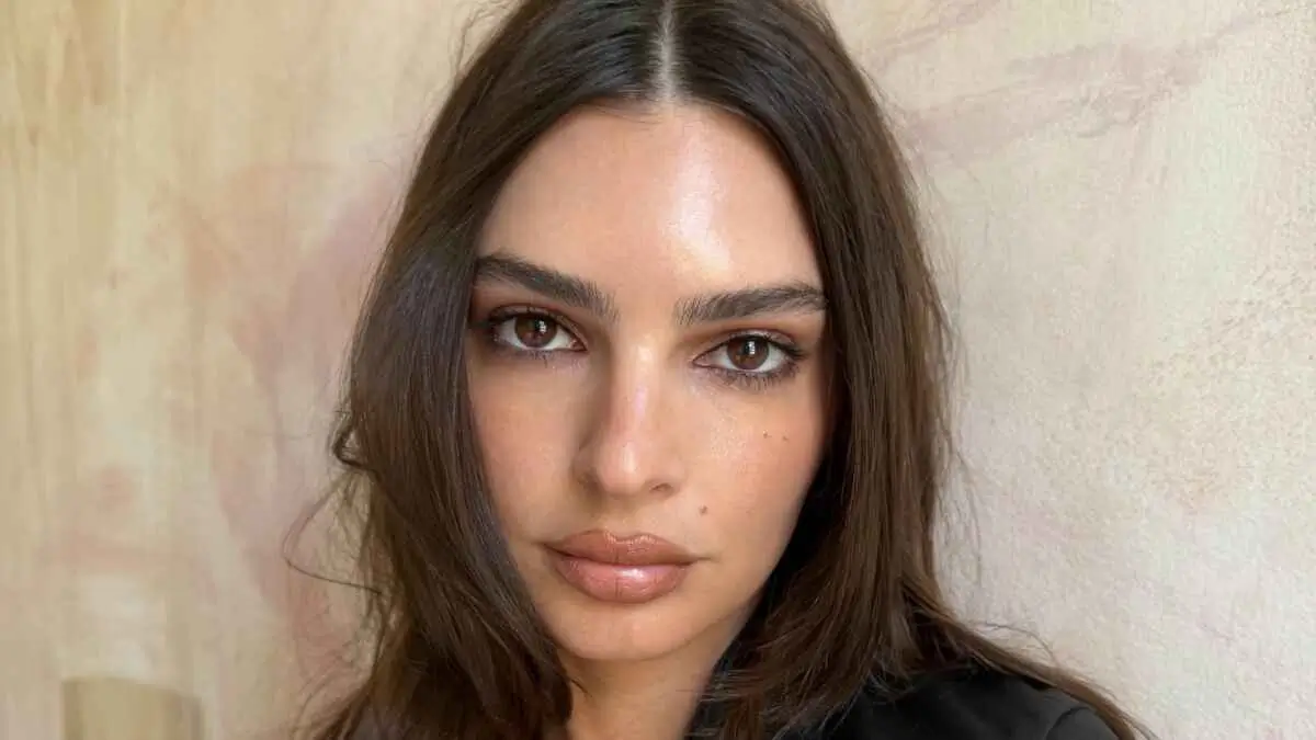 Emily Ratajkowski